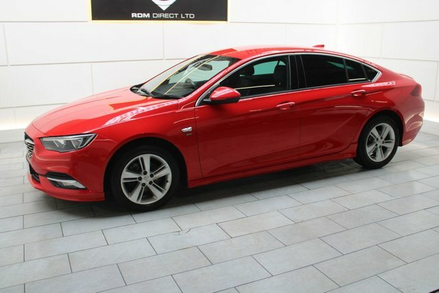 Vauxhall Insignia Hatchback WP67UDS Red #6