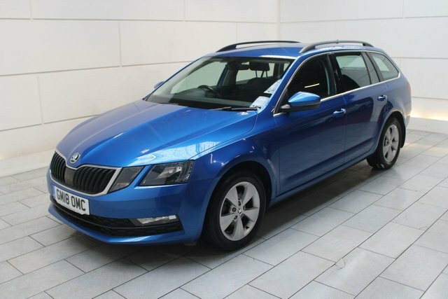 Skoda Octavia Estate GM18OMC Blue #5