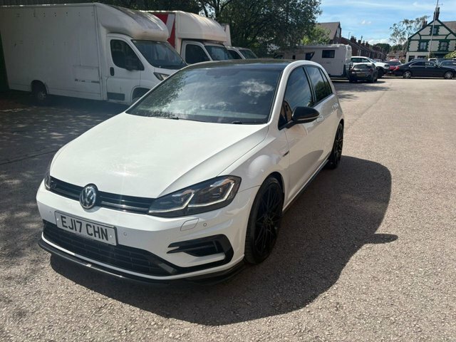 Volkswagen Golf R White #2