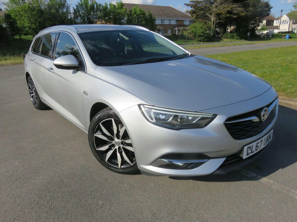 Vauxhall Insignia 2.0 Turbo D Blueinjection Tech Line Nav Sports Tou Silver