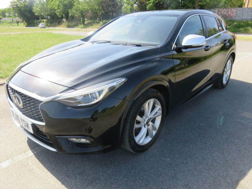 Infiniti Q30 1.5D Business Executive Dct Euro 6 Ss Black #3