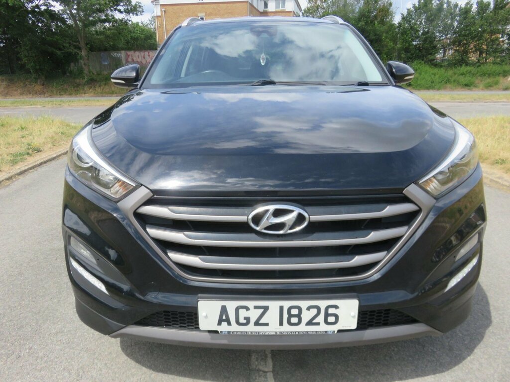 Hyundai Tucson 1.7 Crdi Blue Drive Se Nav Euro 6 Ss AGZ1826 Black #6