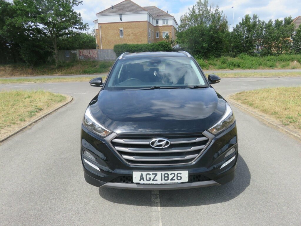 Hyundai Tucson 1.7 Crdi Blue Drive Se Nav Euro 6 Ss AGZ1826 Black #5