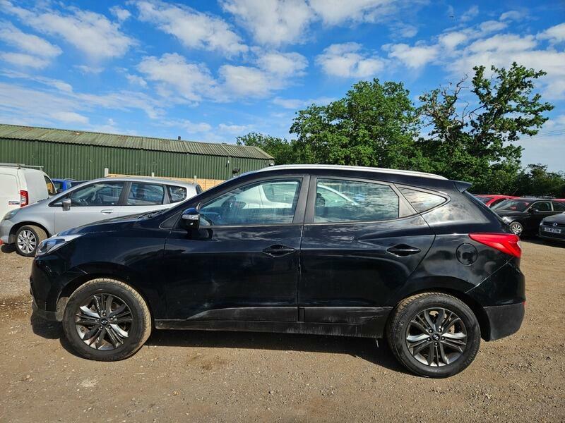 Hyundai Ix35 1.7 Crdi Se Euro 5 Ss CV15KTJ Black #4