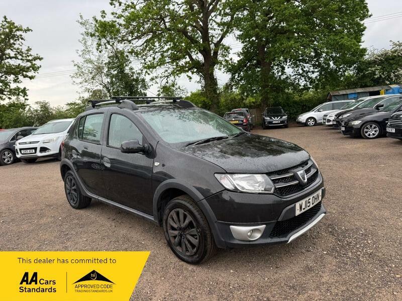 Dacia Sandero Stepway 0.9 Tce Laureate Euro 5 Black