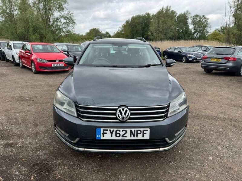 Volkswagen Passat Se FY62NPF Grey #2