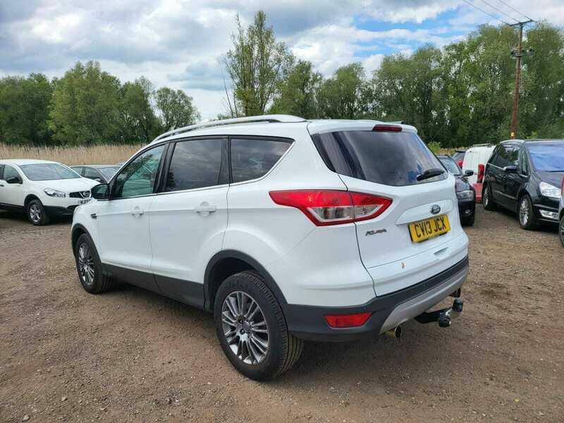 Ford Kuga Titanium CV13JCX White #6