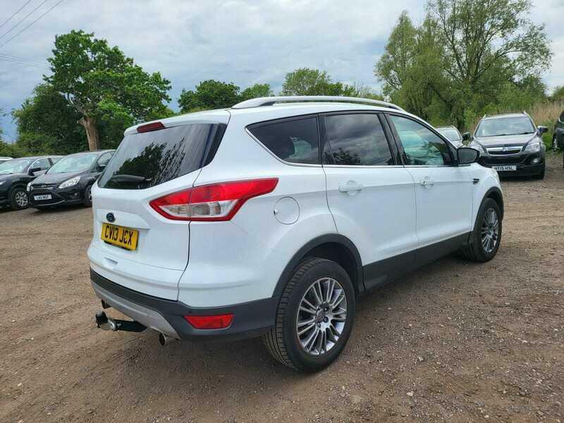 Ford Kuga Titanium CV13JCX White #5