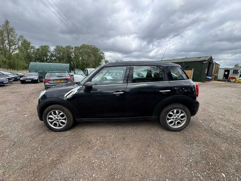 Mini Countryman 1.6 One D Euro 5 Ss LD61OAV Black #4
