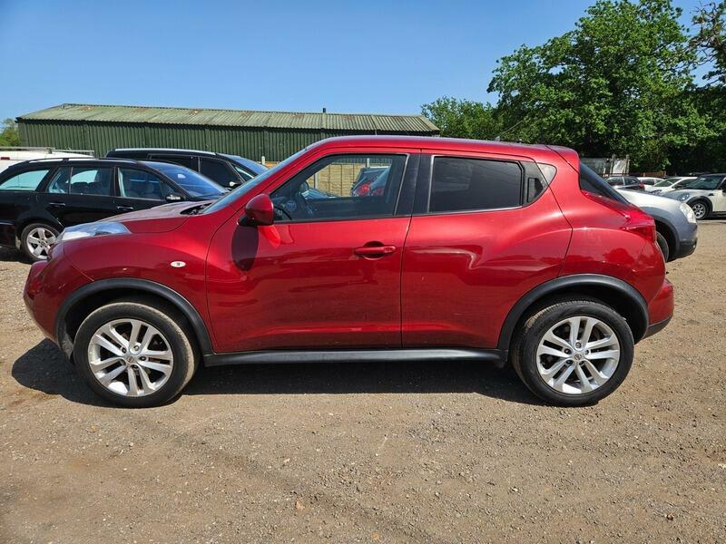 Nissan Juke 1.5 Dci 8V Acenta Premium Euro 5 NL12GDJ Red #4