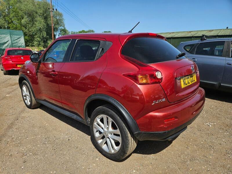 Nissan Juke 1.5 Dci 8V Acenta Premium Euro 5 NL12GDJ Red #6