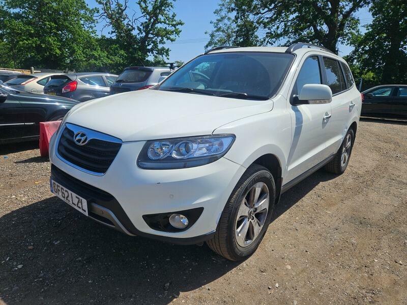 Hyundai Santa Fe Santa Fe Premium Crdi White #3