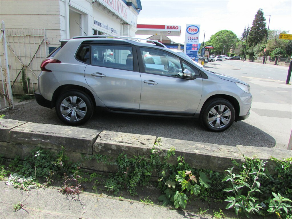 Peugeot 2008 1.6 L Blue Hdi Active Used WR66GCO #4