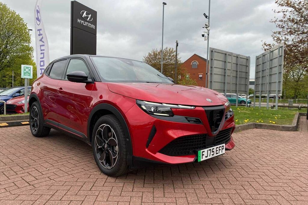 Alfa Romeo Junior Elettrica 156 Speciale Red