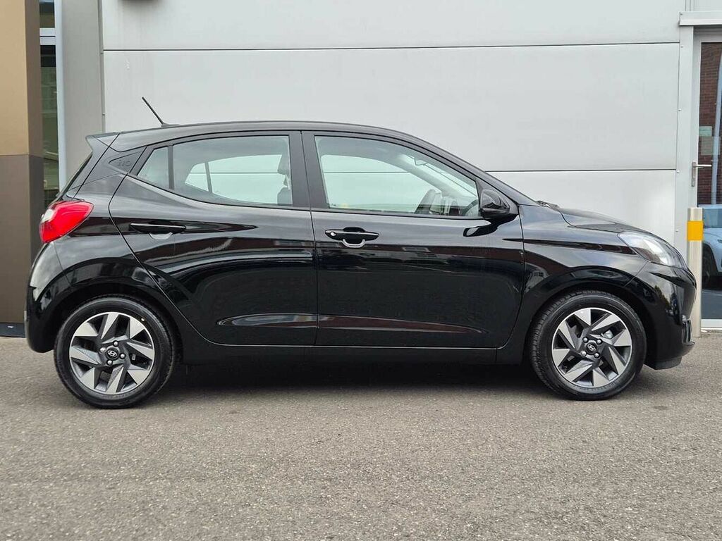 Hyundai I10 1.0 63 Advance Nav FX75WTL Black #4