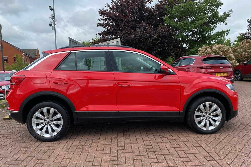 Volkswagen T-Roc 1.0 Tsi Se FE68EFN Red #4