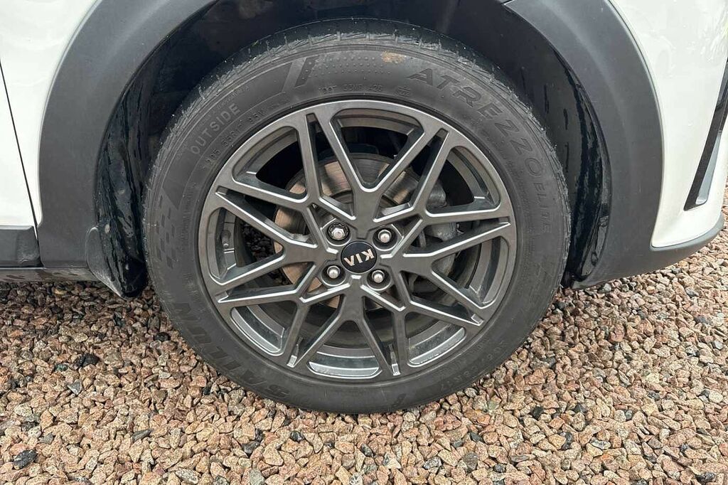Kia Stonic 1.0T Gdi Maxx FY69YCN White #5