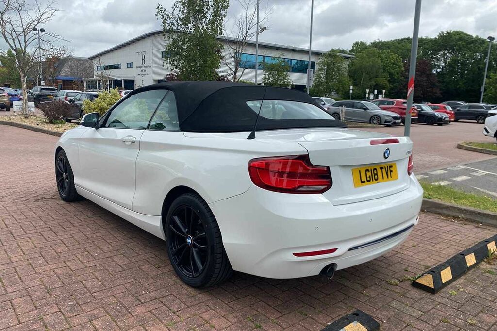 BMW 2 Series 218D Sport Nav Step LG18TVF White #3