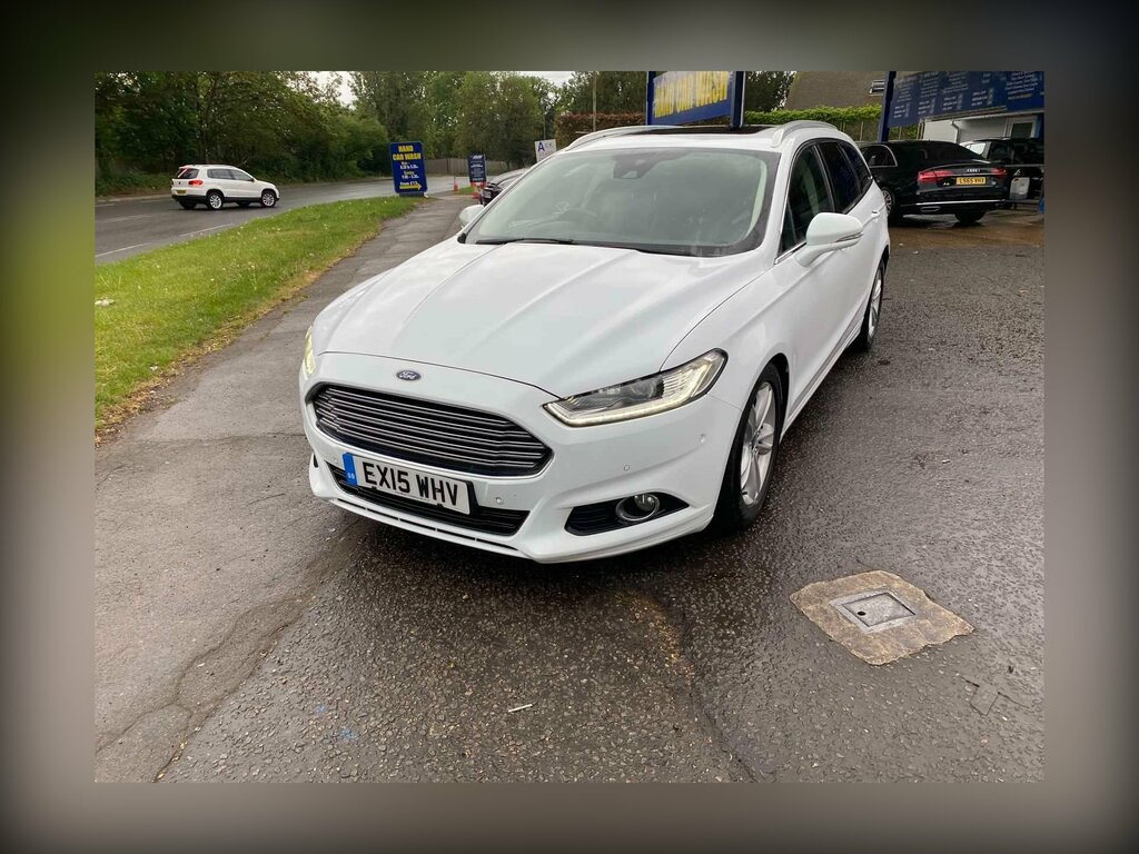 Ford Mondeo 2.0 Tdci Titanium Powershift Euro 6 Ss EX15WHV White #3