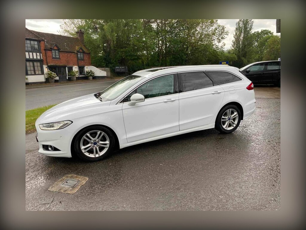 Ford Mondeo 2.0 Tdci Titanium Powershift Euro 6 Ss EX15WHV White #5