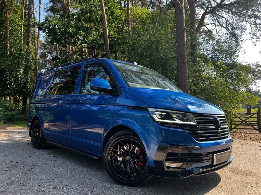 Volkswagen Transporter 2.0 Tdi T32 Highline Kombi Dsg Fwd Swb Euro 6 Ss Blue