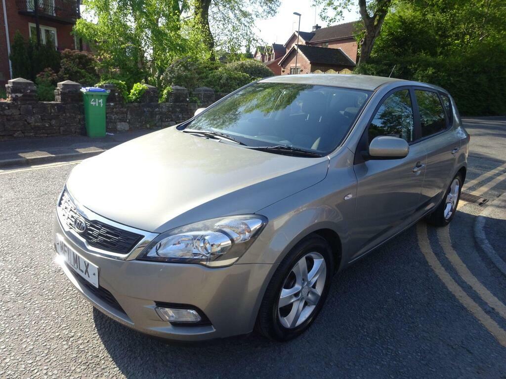 Kia Ceed 1.6 2 Euro 5 Silver #3
