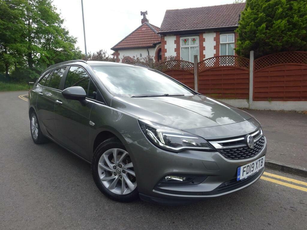 Vauxhall Astra 1.6 Cdti Ecotec Blueinjection Tech Line Nav Sports Grey