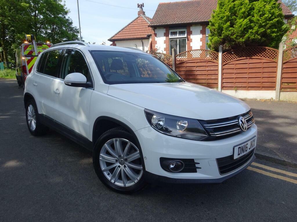 Volkswagen Tiguan 2.0 Tdi Bluemotion Tech Match Edition 2Wd Euro 6 White