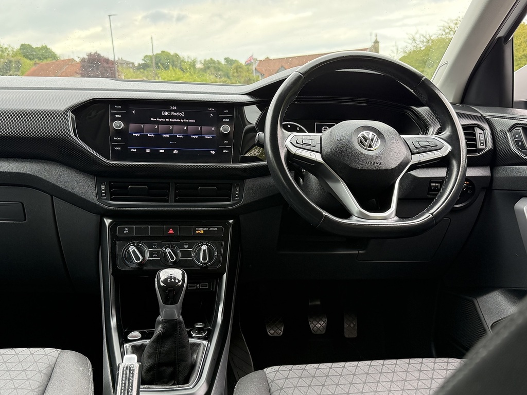 Volkswagen T-Cross 1.0 Tsi Se Suv Euro 6 Ss 115 YH69KPP White #2