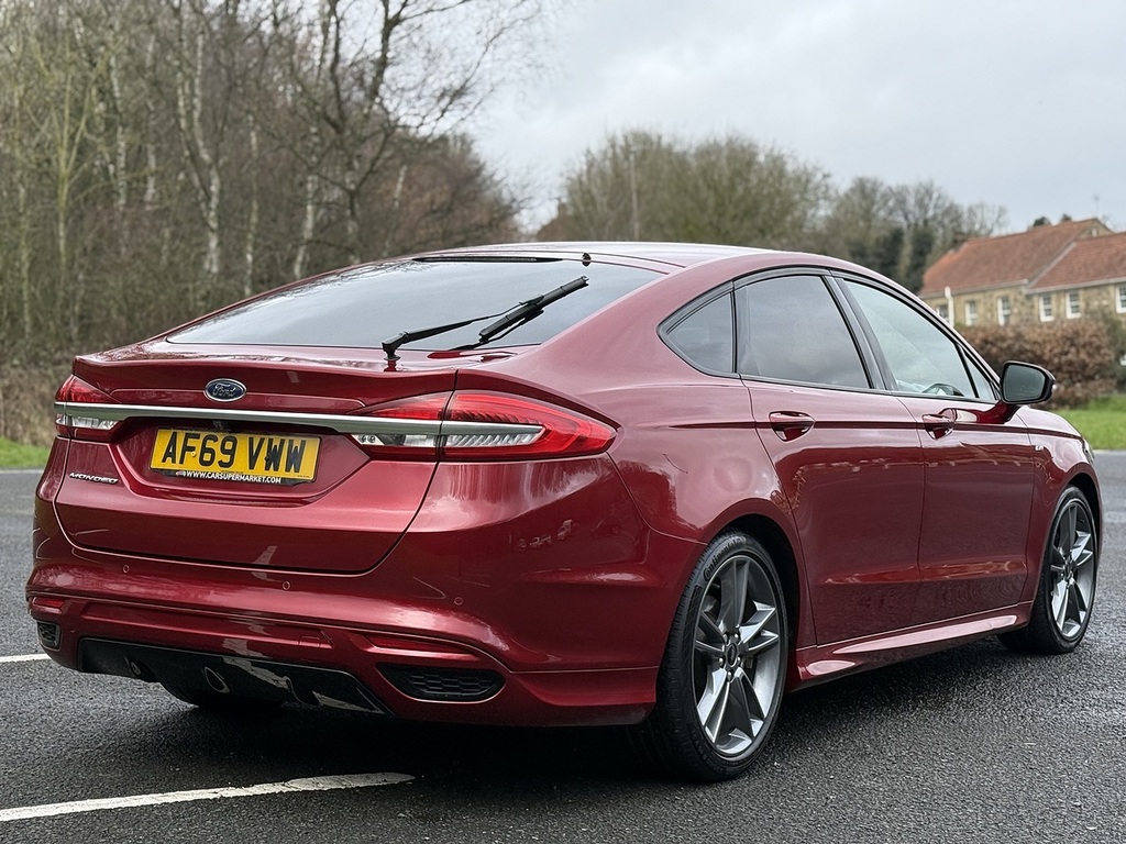 Ford Mondeo 2.0 Ecoblue St-line Edition Hatchback M AF69VWW Red #3