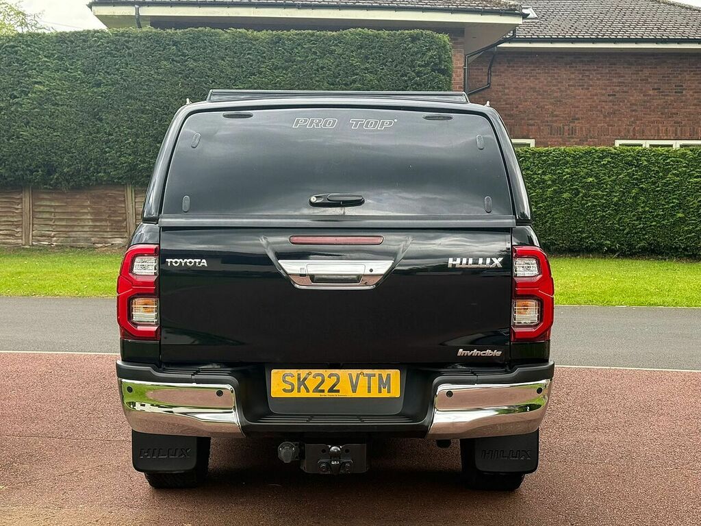 Toyota HILUX 2.4 D-4d Invincible Pickup Double Cab M SK22VTM Black #5
