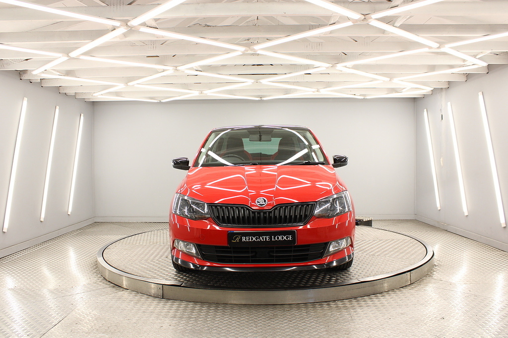 Skoda Fabia Hatchback YH18BMZ Red #6