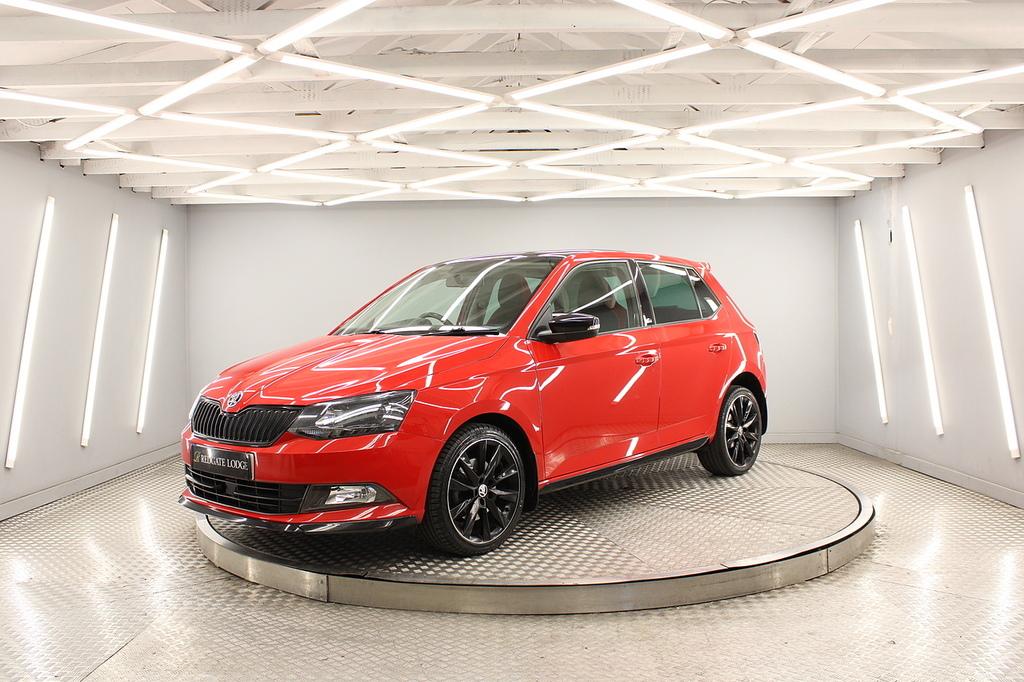 Skoda Fabia Hatchback YH18BMZ Red #5