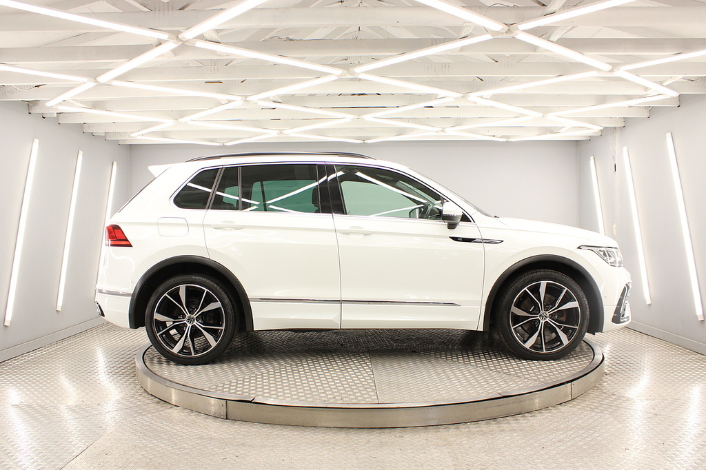 Volkswagen Tiguan Suv White