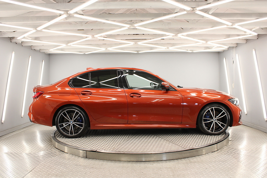 BMW 3 Series Saloon Orange