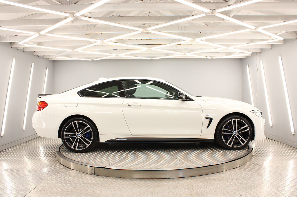 BMW 4 Series 420D Xdrive M Sport GU66XBS White #2