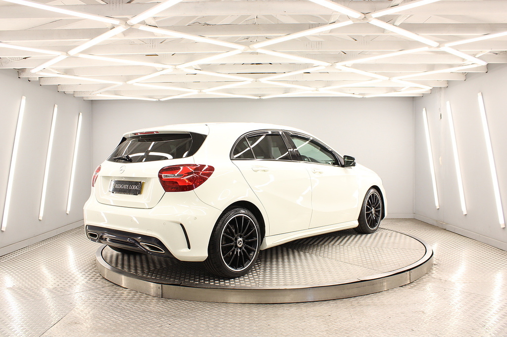 Mercedes-Benz A Class Hatchback KR67KWH White #3