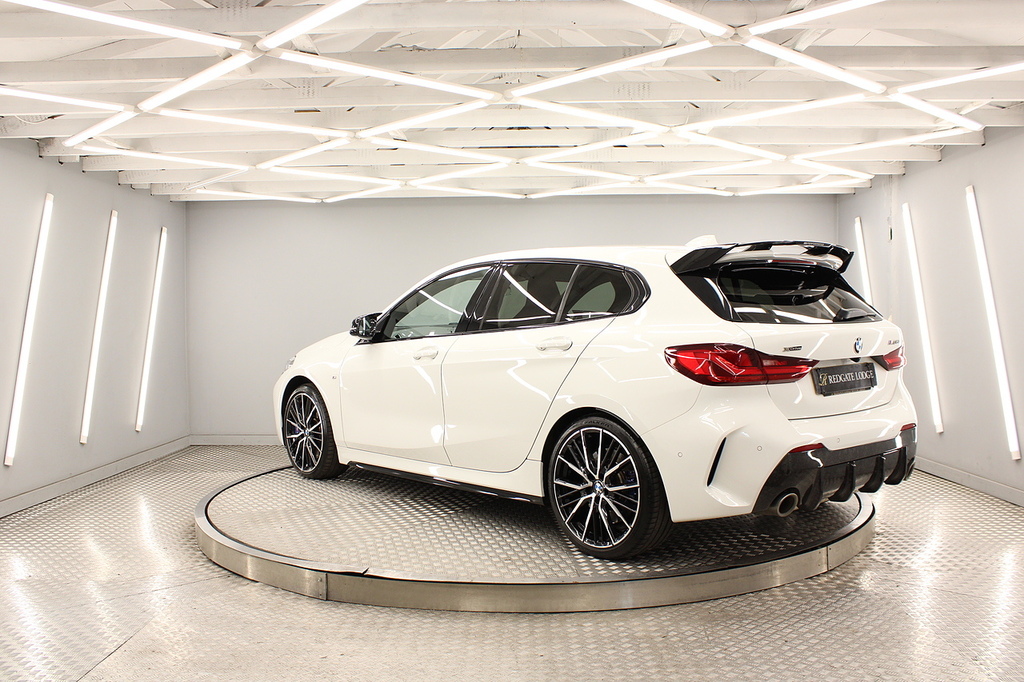 BMW 1 Series Hatchback PY70GPE White #4