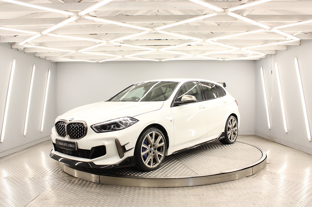 BMW 1 Series Hatchback YB69ONJ White #5