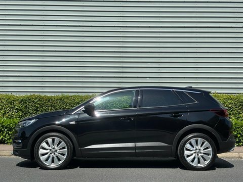 Vauxhall Grandland X Elite Nav VN69CRZ Black #4