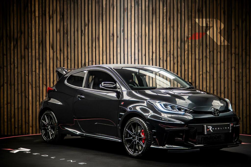 Toyota Yaris 1.6T Gr Aero Performance Awd Euro 6 Black