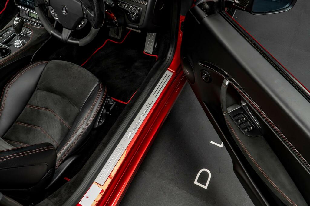 Maserati GranCabrio V8 Sport Mc Shift Grey #29