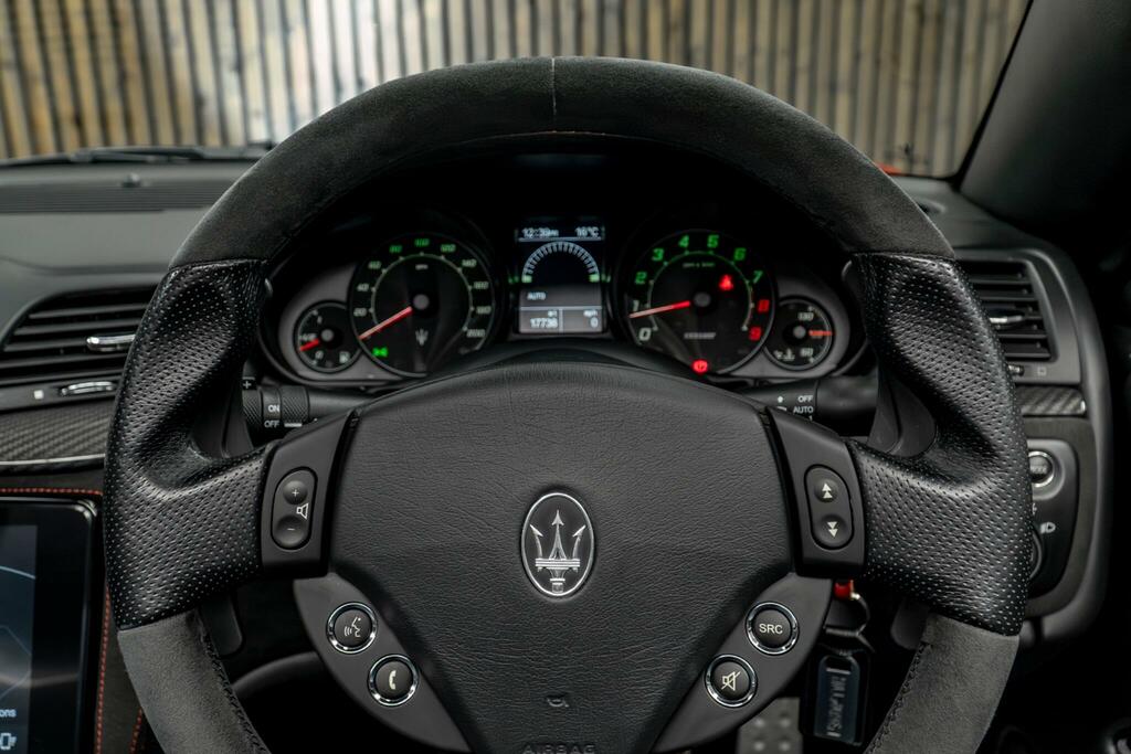 Maserati GranCabrio V8 Sport Mc Shift Grey #33