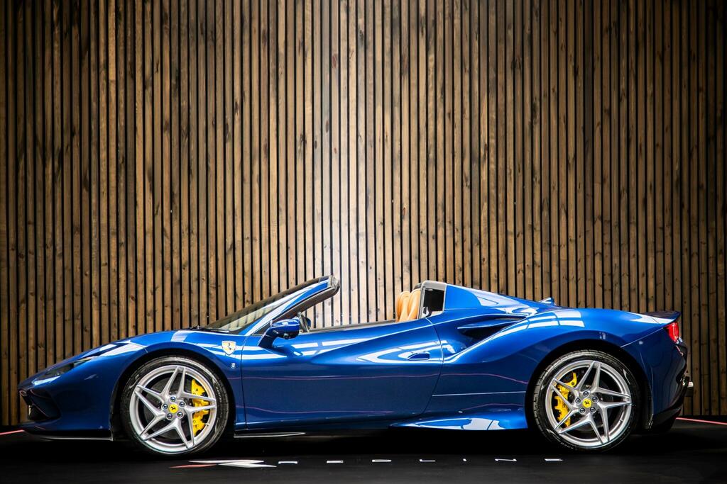 Ferrari F8 Spider F8 Spider S-a - 2020 70 Yellow #7