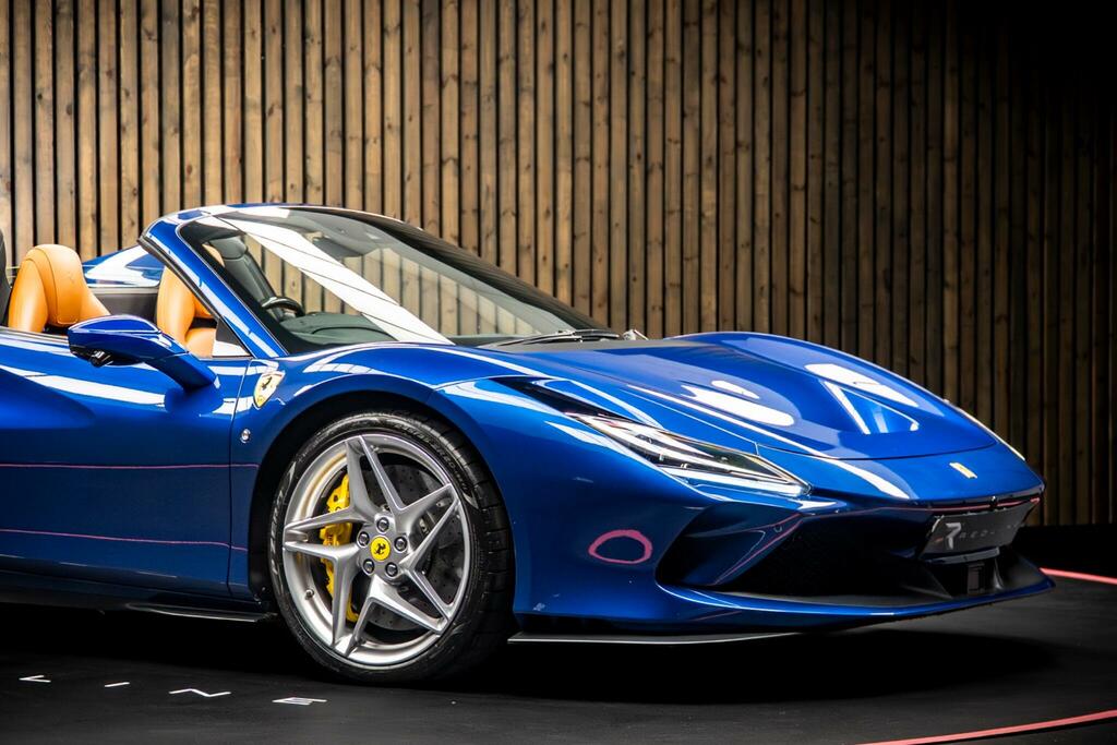 Ferrari F8 Spider F8 Spider S-a - 2020 70 Yellow #10