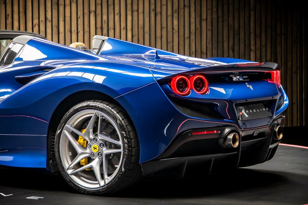 Ferrari F8 Spider F8 Spider S-a - 2020 70 Yellow #18