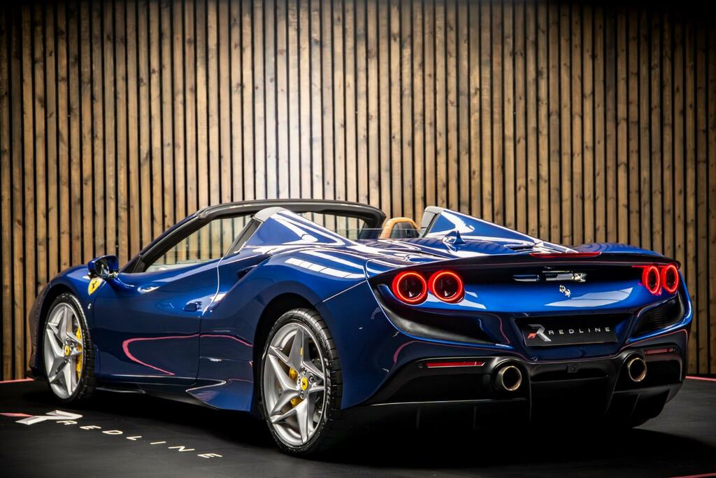 Ferrari F8 Spider F8 Spider S-a - 2020 70 Yellow #3