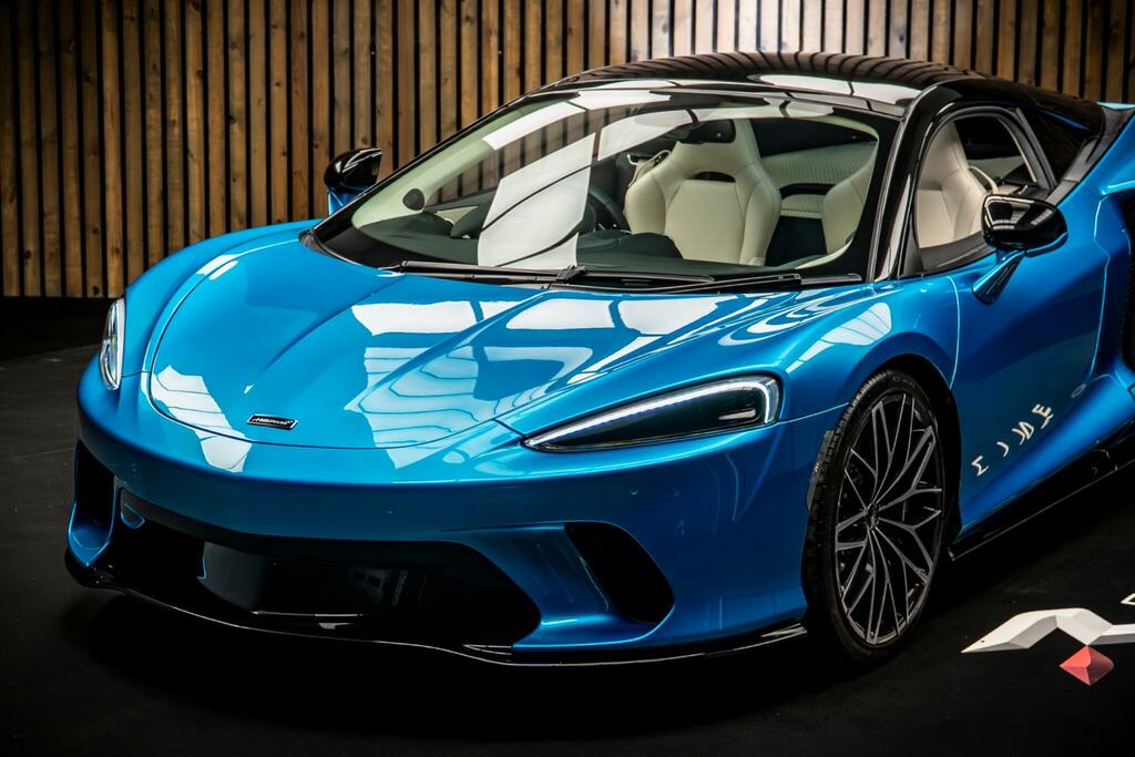 McLaren GT V8 Ssg YG24CHX Black #16