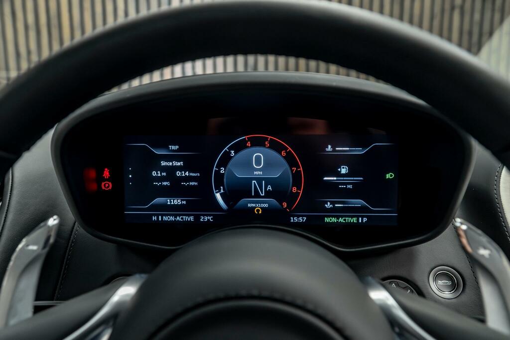McLaren GT V8 Ssg YG24CHX Black #36