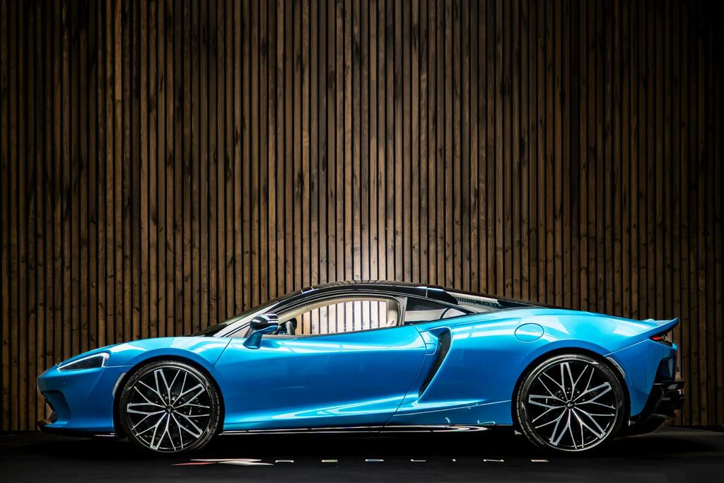 McLaren GT V8 Ssg YG24CHX Black #7